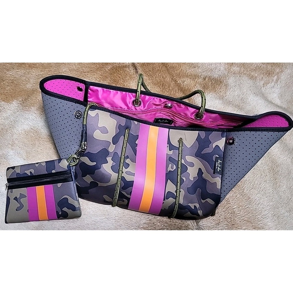 She & Sho Neoprene Camo Tote Bag Pink Orange Stripes Large Travel Beach Pouch
